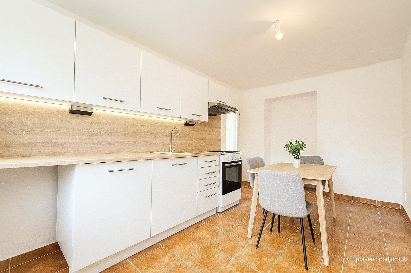 Prenájom bytu 3-izbový 70 m², Smetanova, Havířov, Moravskoslezský kraj Prenájom bytu 3-izbový 70 m², Smetanova, Havířov, Moravskoslezský kraj