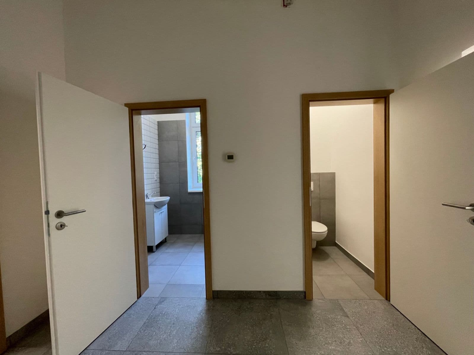 Prenájom bytu 3-izbový 90 m², Nádražní, Chomutov, Ústecký kraj Prenájom bytu 3-izbový 90 m², Nádražní, Chomutov, Ústecký kraj