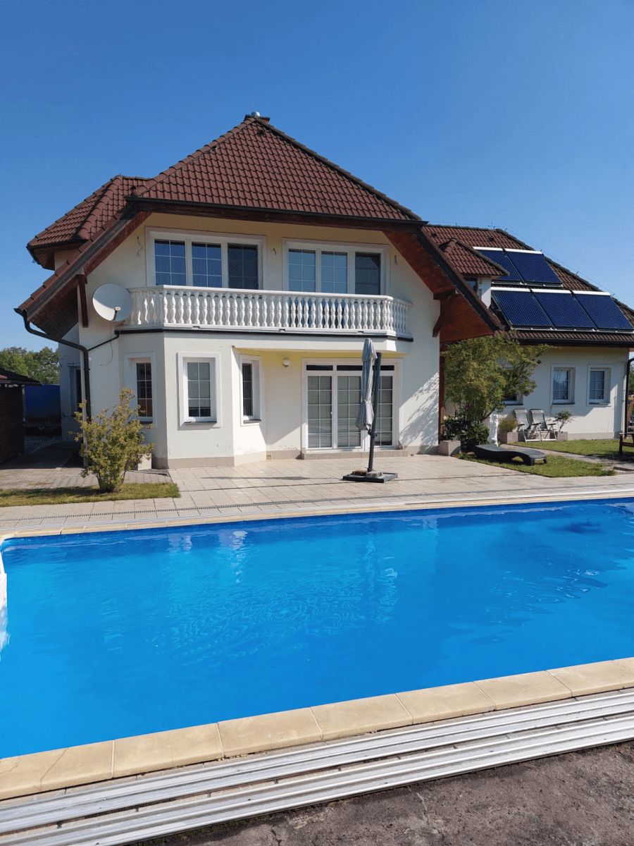 Predaj domu 340 m², pozemek 923 m², Popovičky, Středočeský kraj Predaj domu 340 m², pozemek 923 m², Popovičky, Středočeský kraj