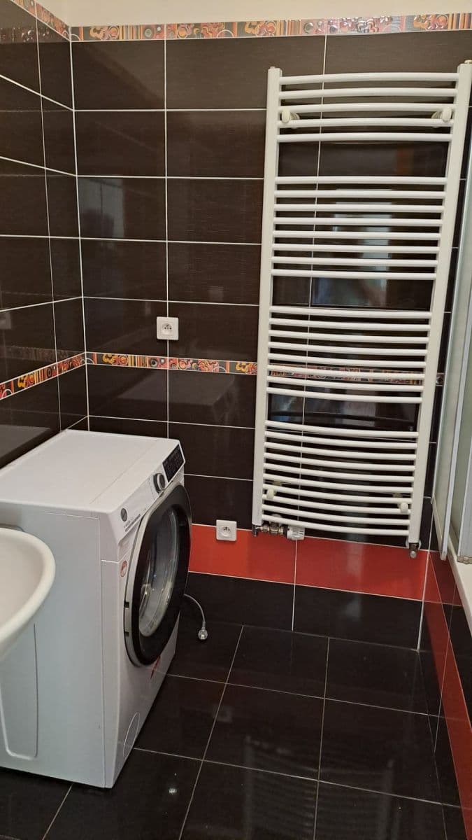 Prenájom bytu 2-izbový 57 m², Blšanecká, Praha, Praha Prenájom bytu 2-izbový 57 m², Blšanecká, Praha, Praha