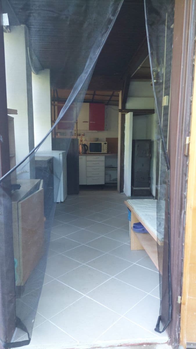 Predaj rekreačného objektu 30 m², pozemek 648 m², Bratronice, Středočeský kraj Predaj rekreačného objektu 30 m², pozemek 648 m², Bratronice, Středočeský kraj