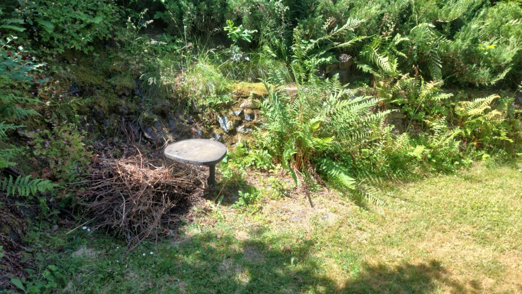 Predaj rekreačného objektu 30 m², pozemek 648 m², Bratronice, Středočeský kraj Predaj rekreačného objektu 30 m², pozemek 648 m², Bratronice, Středočeský kraj