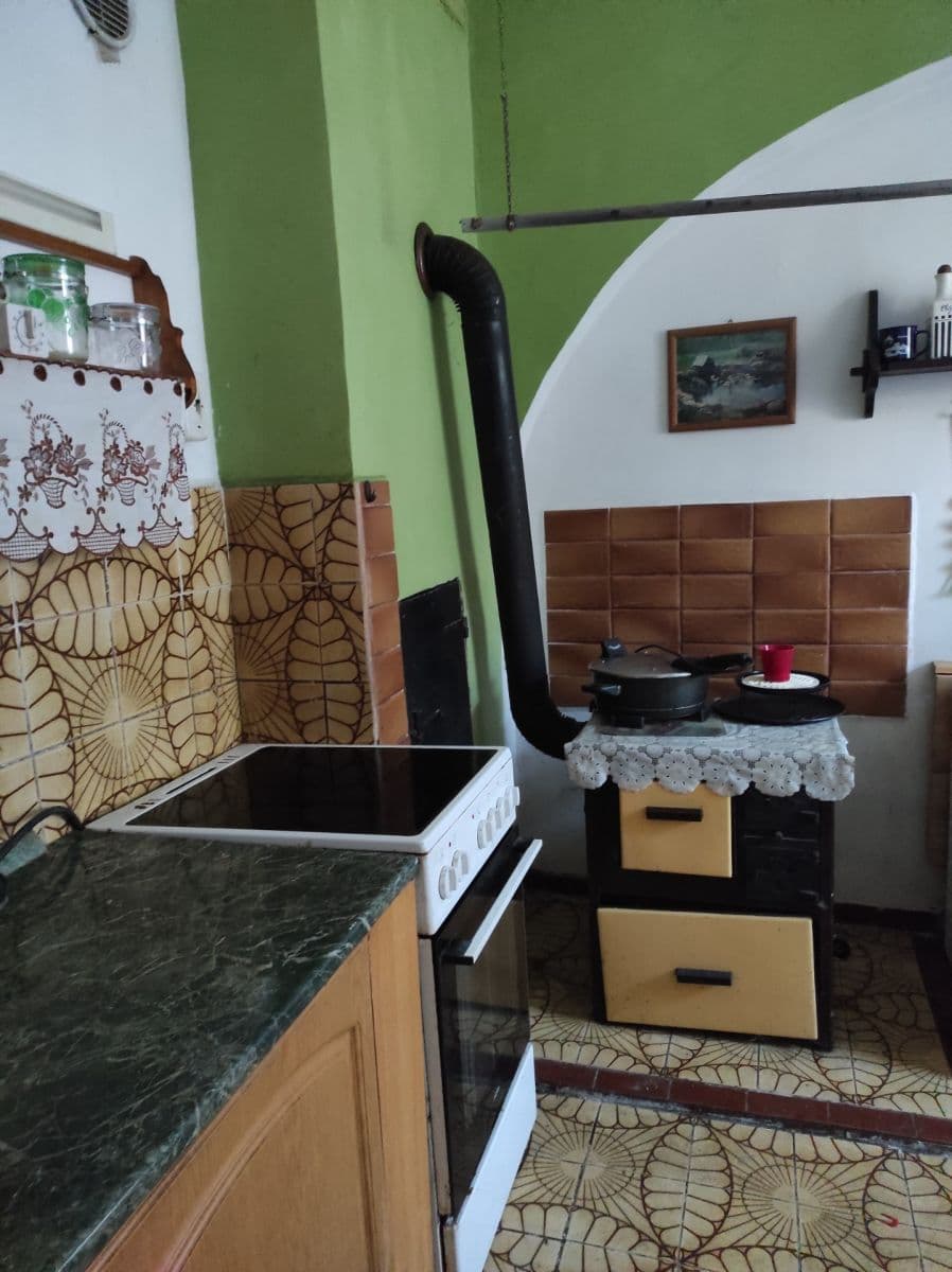 Prenájom domu 97 m², pozemok 300 m², nám. Dr. Tyrše, Čechtice, Středočeský kraj Prenájom domu 97 m², pozemok 300 m², nám. Dr. Tyrše, Čechtice, Středočeský kraj