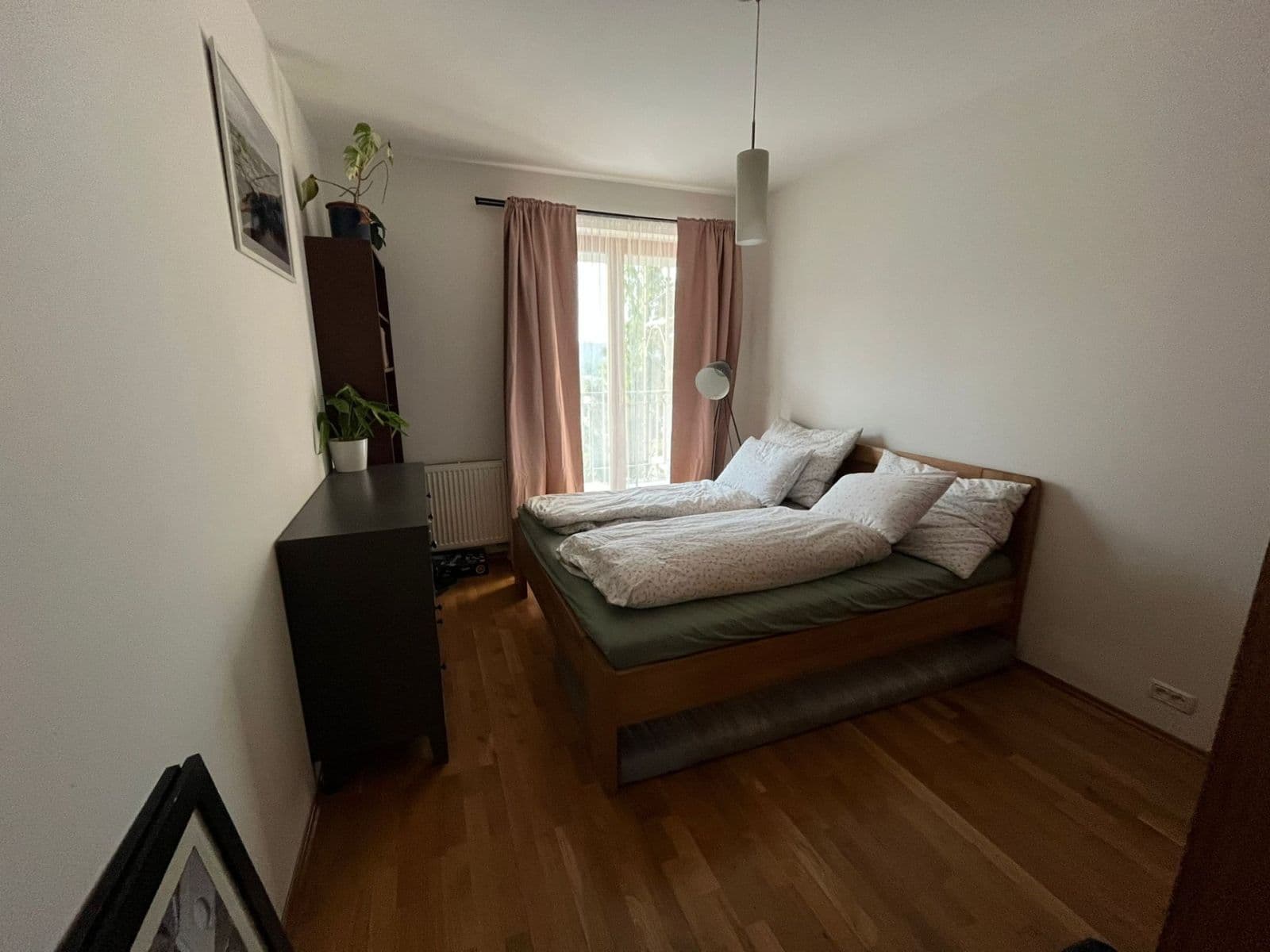 Prenájom bytu 3-izbový 101 m², Máslova, Praha, Praha Prenájom bytu 3-izbový 101 m², Máslova, Praha, Praha