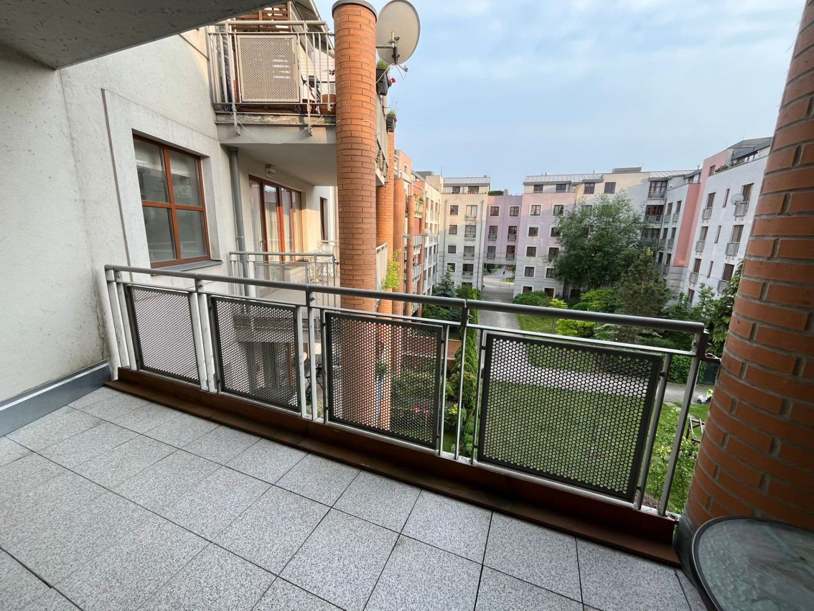 Prenájom bytu 3-izbový 101 m², Máslova, Praha, Praha Prenájom bytu 3-izbový 101 m², Máslova, Praha, Praha