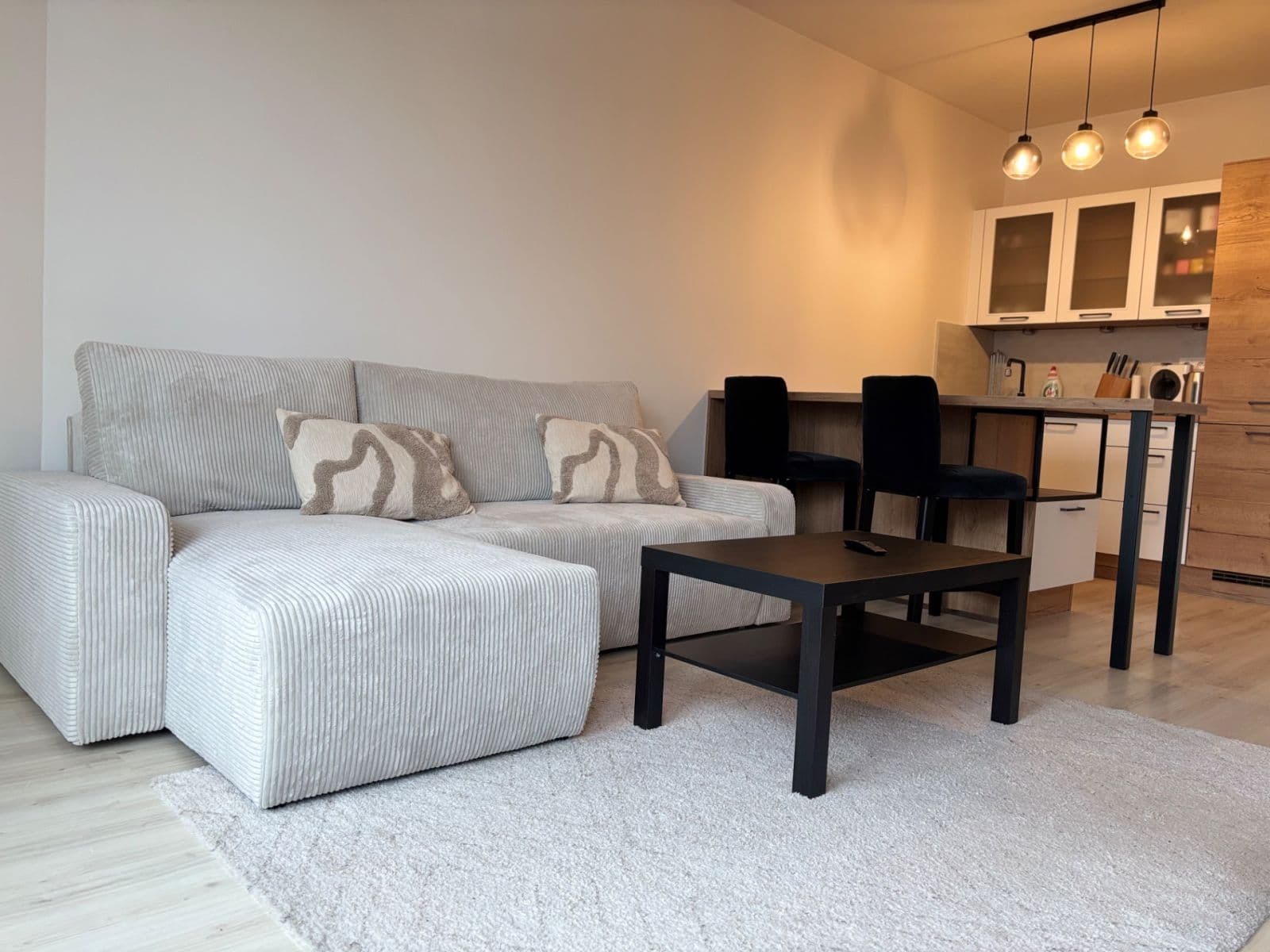 Prenájom bytu 2-izbový 58 m², Čerpadlová, Praha, Praha Prenájom bytu 2-izbový 58 m², Čerpadlová, Praha, Praha