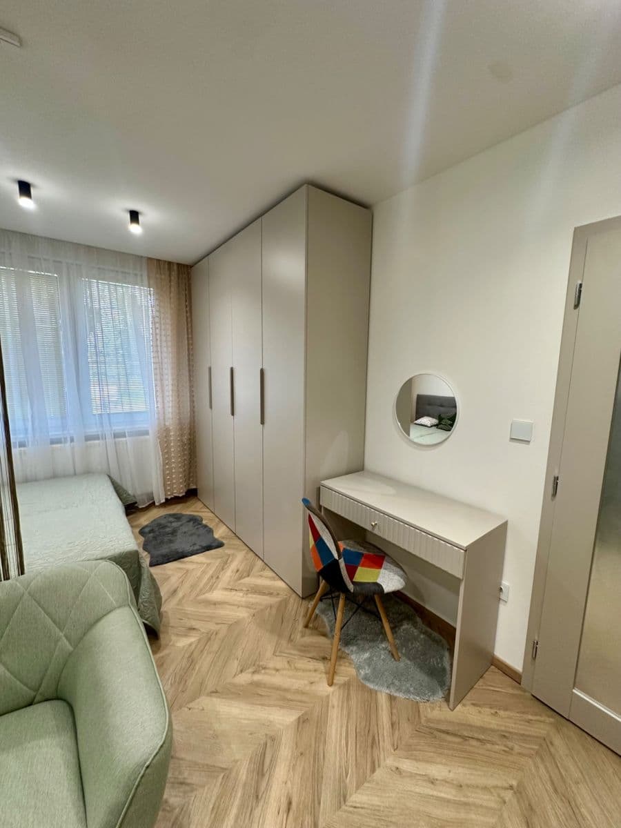 Predaj bytu 1-izbový 33 m², Komenského, Senica, Trnavský kraj Predaj bytu 1-izbový 33 m², Komenského, Senica, Trnavský kraj