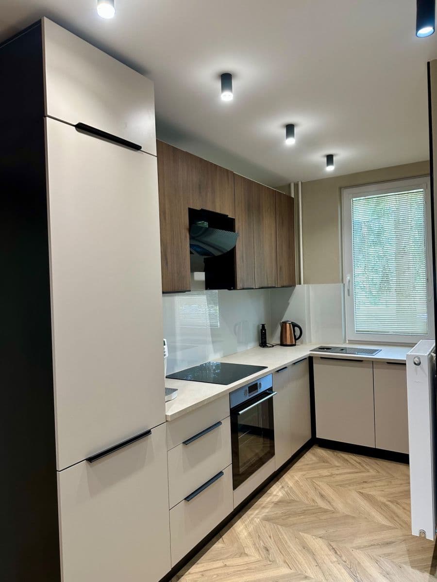 Predaj bytu 1-izbový 33 m², Komenského, Senica, Trnavský kraj Predaj bytu 1-izbový 33 m², Komenského, Senica, Trnavský kraj