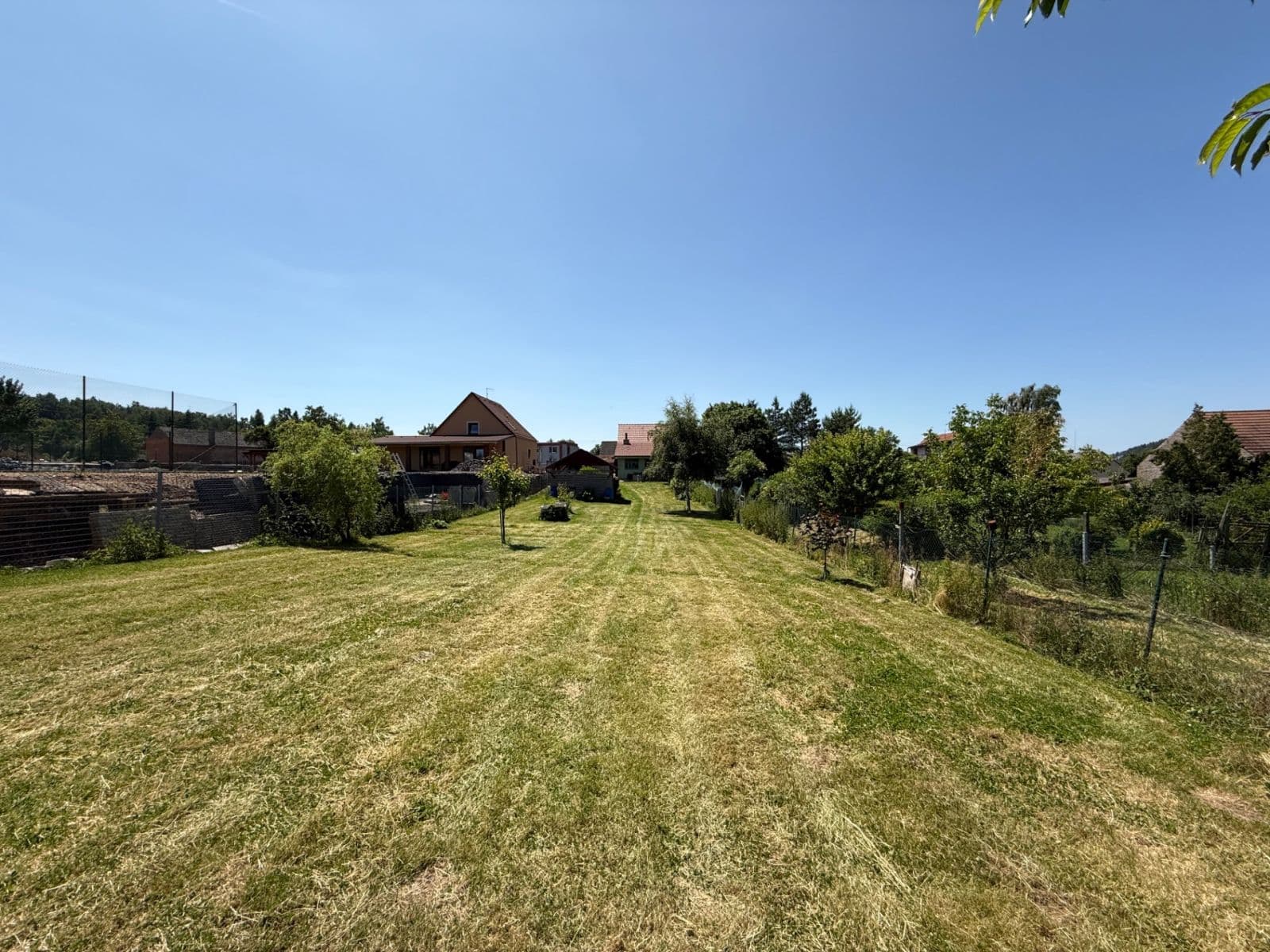 Predaj domu 140 m², pozemek 2.542 m², Na Brance, Krušovice, Středočeský kraj Predaj domu 140 m², pozemek 2.542 m², Na Brance, Krušovice, Středočeský kraj