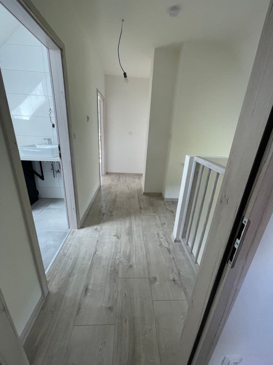 Predaj domu 100 m², pozemek 1.023 m², Chyšná, Kraj Vysočina Predaj domu 100 m², pozemek 1.023 m², Chyšná, Kraj Vysočina