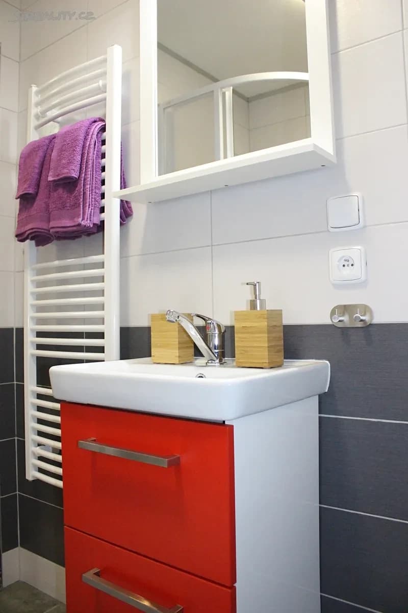 Prenájom bytu 1-izbový 32 m², Sladová, Brno, Jihomoravský kraj Prenájom bytu 1-izbový 32 m², Sladová, Brno, Jihomoravský kraj