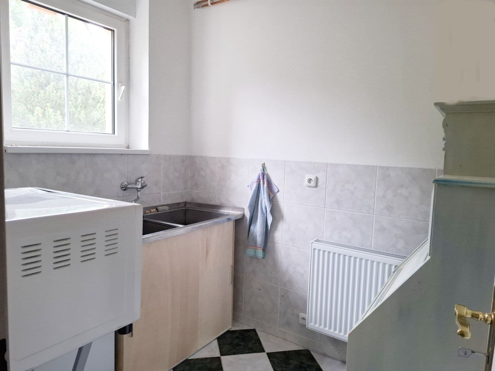 Prenájom bytu 1-izbový 35 m², Mnichovice, Středočeský kraj Prenájom bytu 1-izbový 35 m², Mnichovice, Středočeský kraj