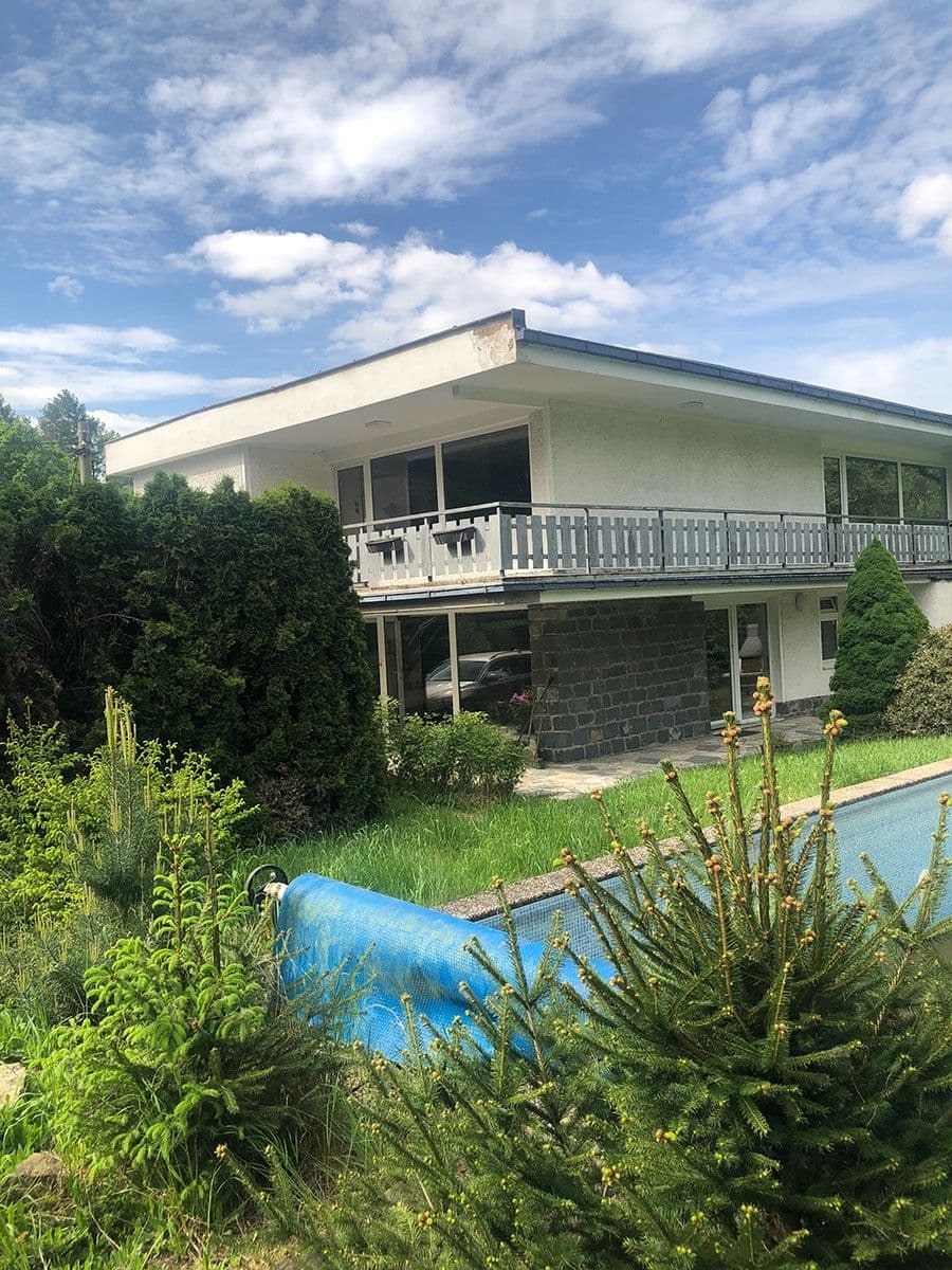 Predaj domu 185 m², pozemek 1.742 m², Radějovice, Středočeský kraj Predaj domu 185 m², pozemek 1.742 m², Radějovice, Středočeský kraj