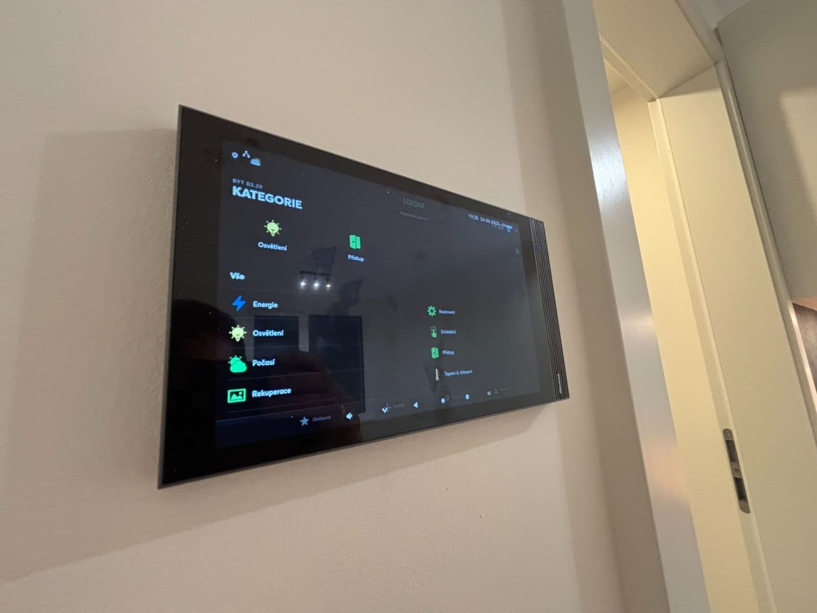 Prenájom bytu 1-izbový 28 m², Bystrcká, Brno, Jihomoravský kraj Prenájom bytu 1-izbový 28 m², Bystrcká, Brno, Jihomoravský kraj