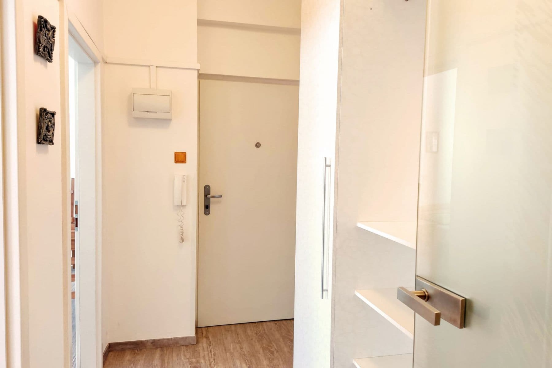 Prenájom bytu 47 m², Viklefova, Praha, Praha Prenájom bytu 47 m², Viklefova, Praha, Praha