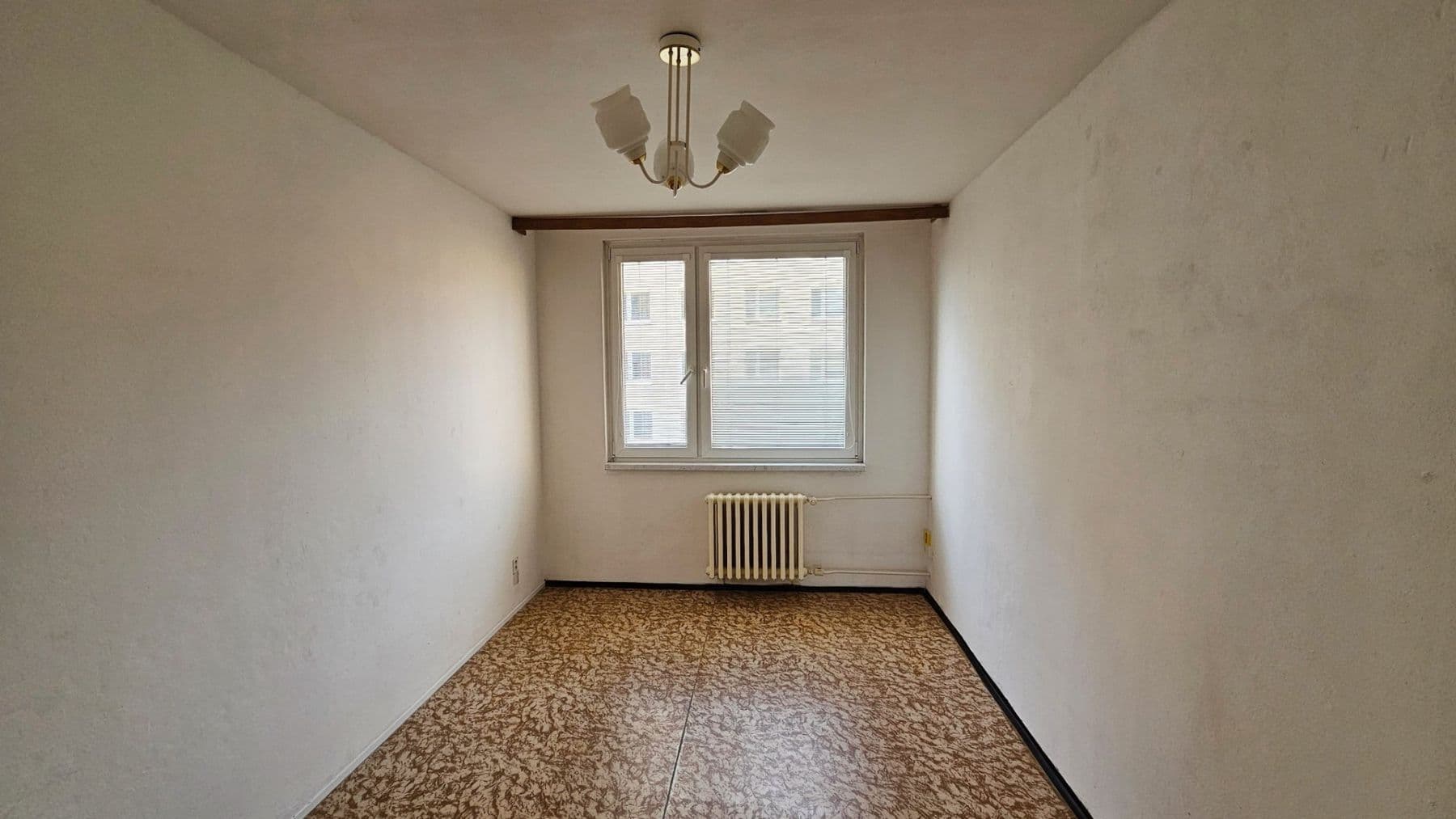 Prenájom bytu 3-izbový 70 m², Nad Stadionem, Králův Dvůr, Středočeský kraj Prenájom bytu 3-izbový 70 m², Nad Stadionem, Králův Dvůr, Středočeský kraj