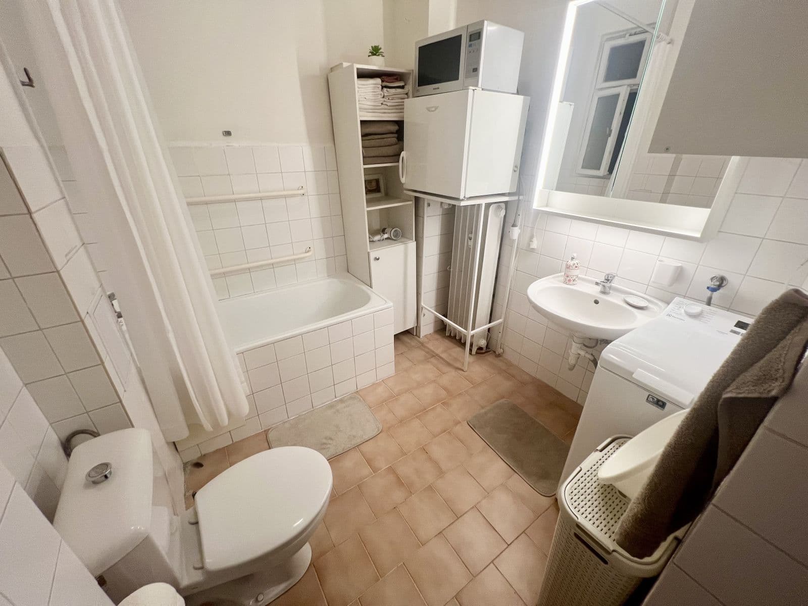 Prenájom bytu 35 m², Příčná, Praha, Praha Prenájom bytu 35 m², Příčná, Praha, Praha