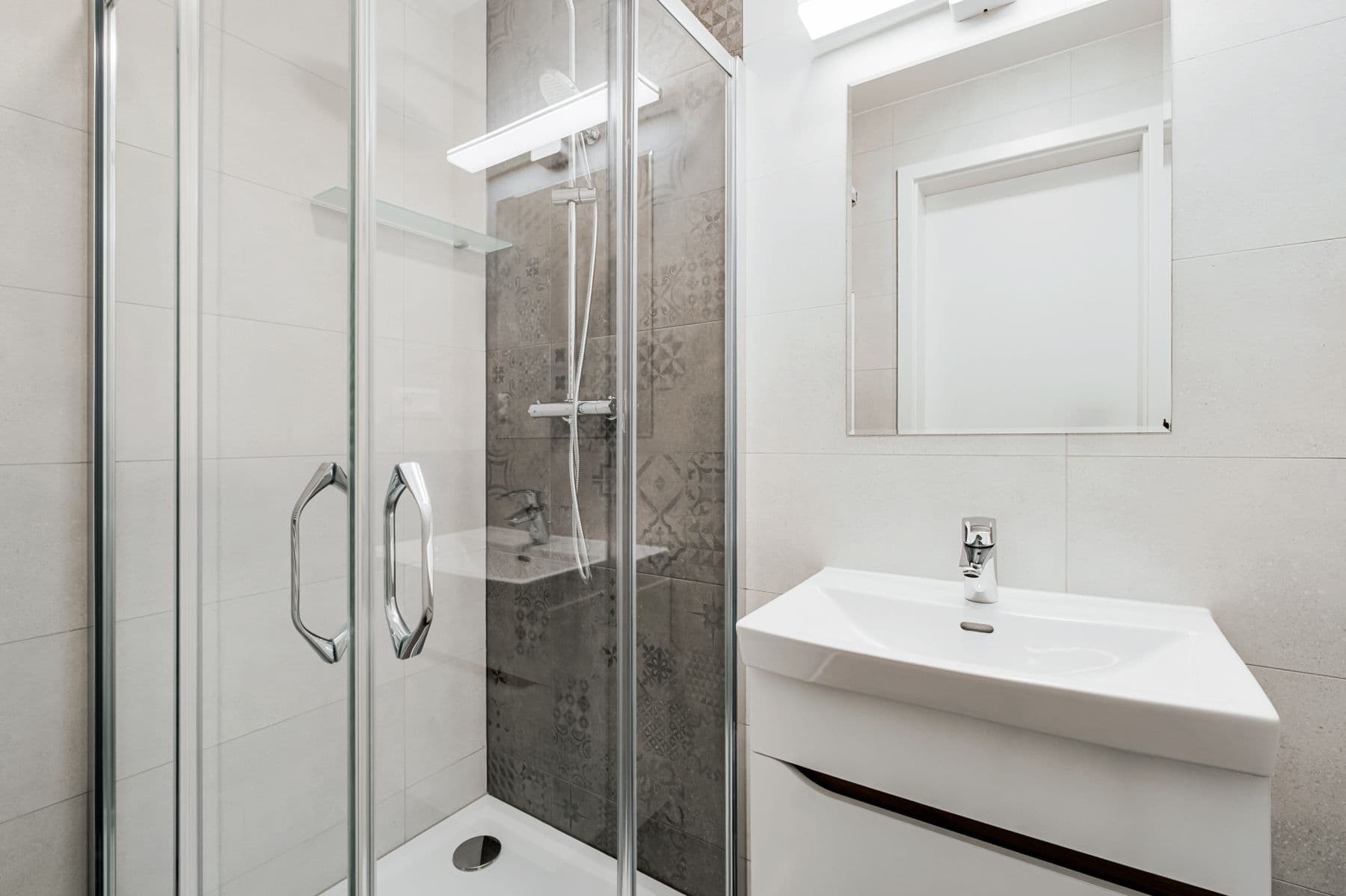 Prenájom bytu 28 m², Veletržní, Praha, Praha Prenájom bytu 28 m², Veletržní, Praha, Praha