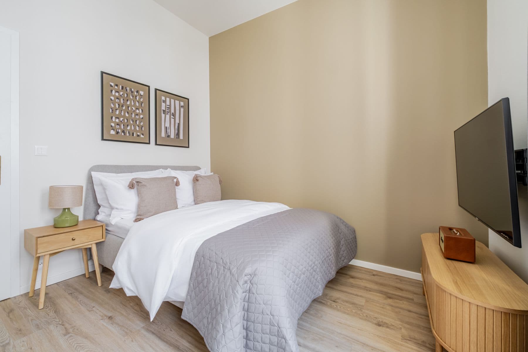 Prenájom bytu 28 m², Veletržní, Praha, Praha Prenájom bytu 28 m², Veletržní, Praha, Praha