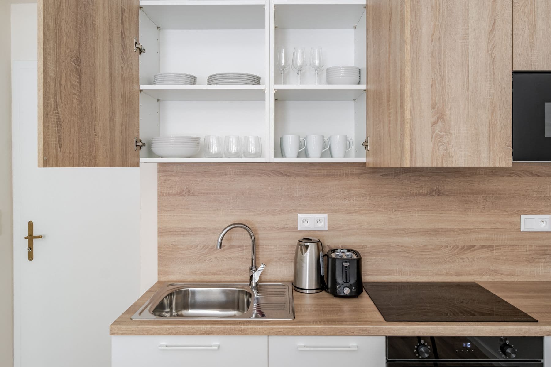 Prenájom bytu 30 m², Veletržní, Praha, Praha Prenájom bytu 30 m², Veletržní, Praha, Praha