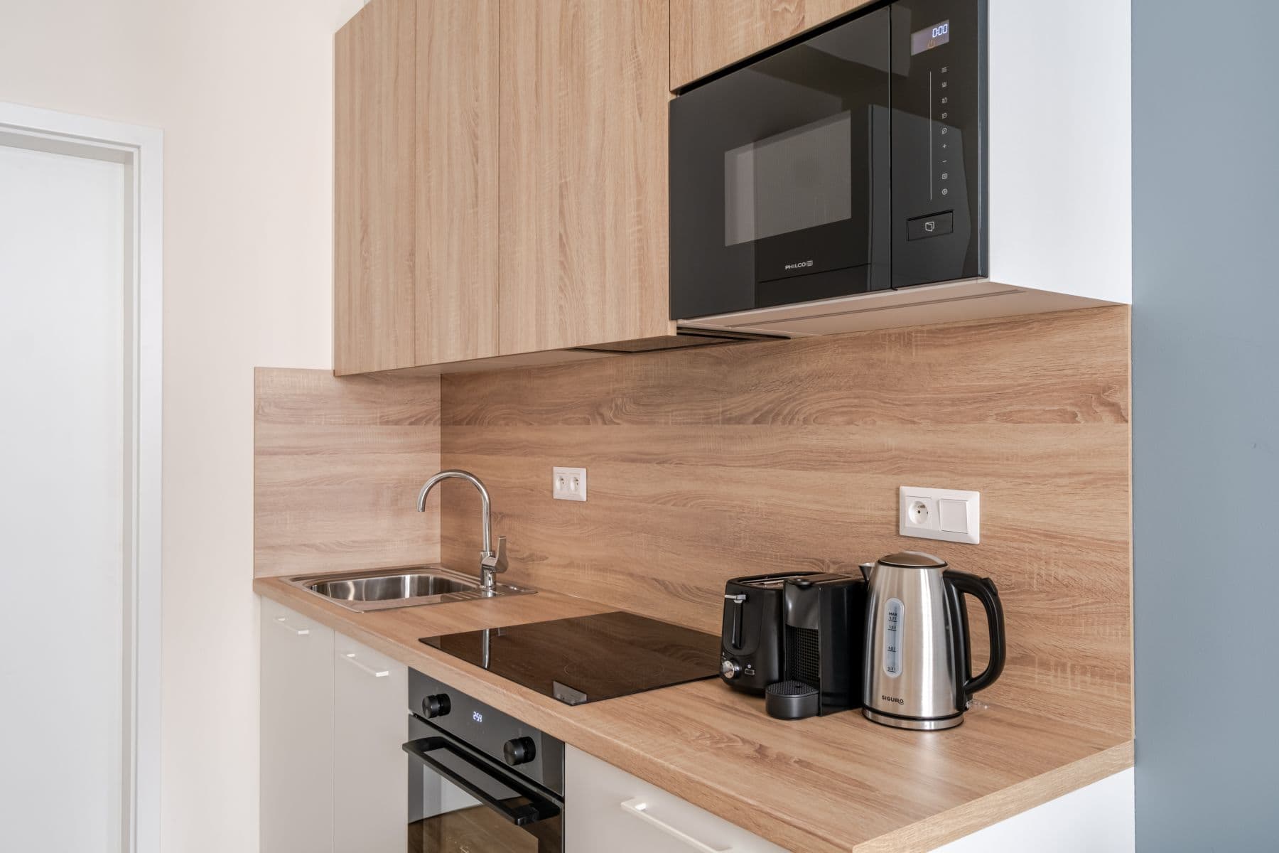 Prenájom bytu 40 m², Veletržní, Praha, Praha Prenájom bytu 40 m², Veletržní, Praha, Praha