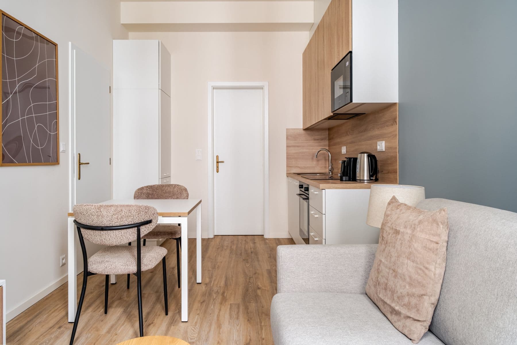 Prenájom bytu 40 m², Veletržní, Praha, Praha Prenájom bytu 40 m², Veletržní, Praha, Praha