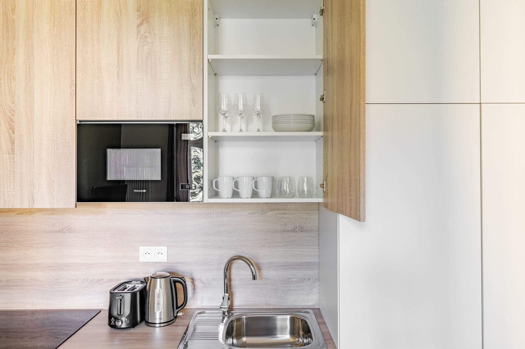 Prenájom bytu 37 m², Veletržní, Praha, Praha Prenájom bytu 37 m², Veletržní, Praha, Praha