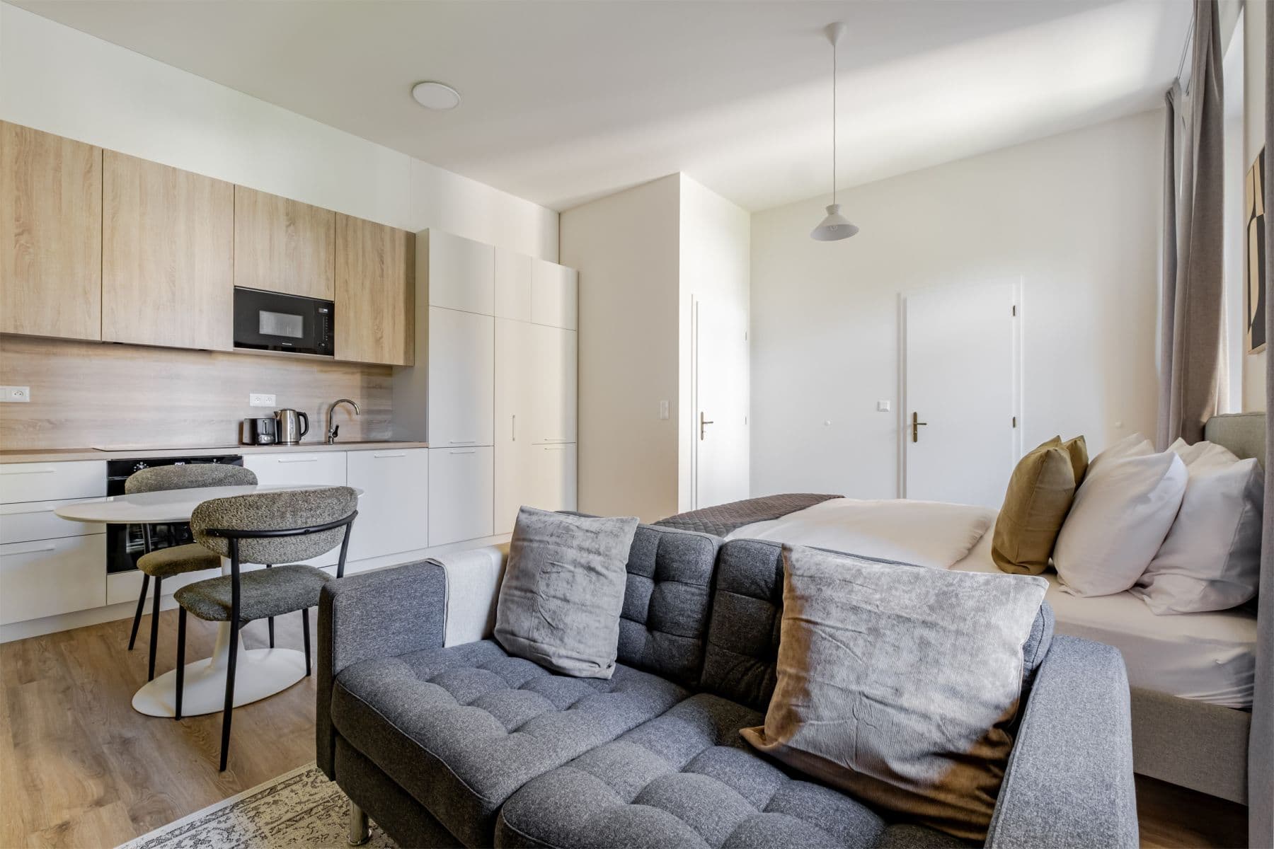 Prenájom bytu 37 m², Veletržní, Praha, Praha Prenájom bytu 37 m², Veletržní, Praha, Praha