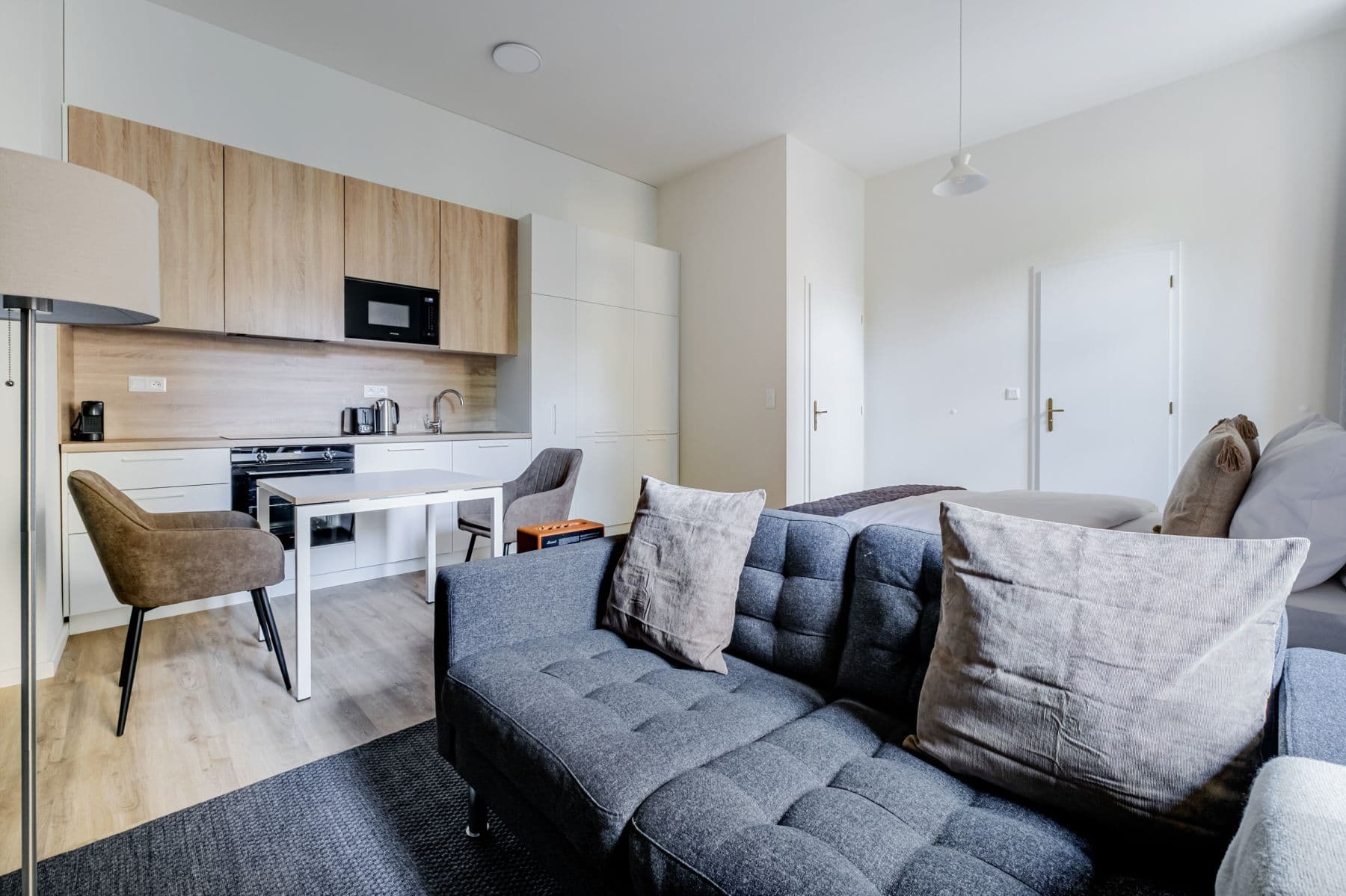 Prenájom bytu 36 m², Veletržní, Praha, Praha Prenájom bytu 36 m², Veletržní, Praha, Praha