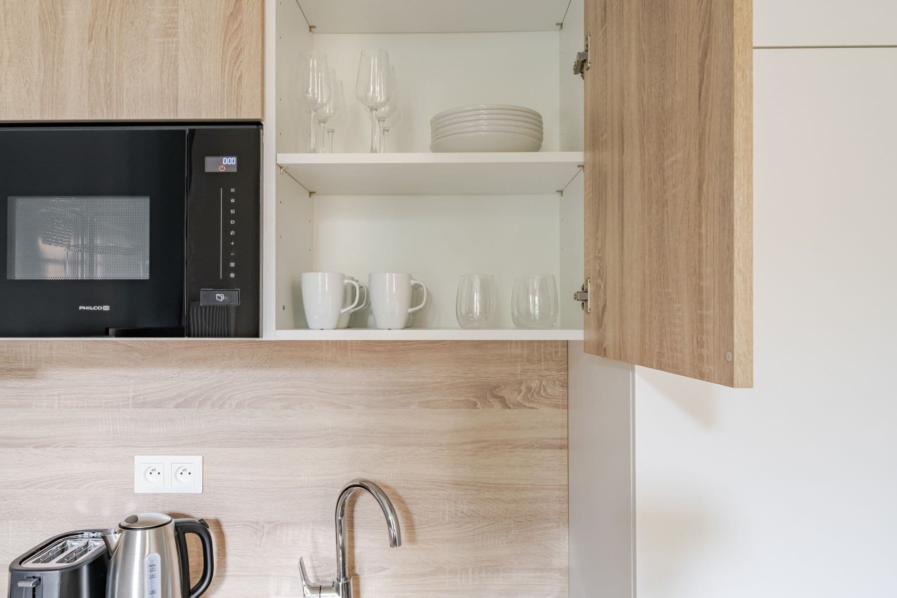 Prenájom bytu 36 m², Veletržní, Praha, Praha Prenájom bytu 36 m², Veletržní, Praha, Praha