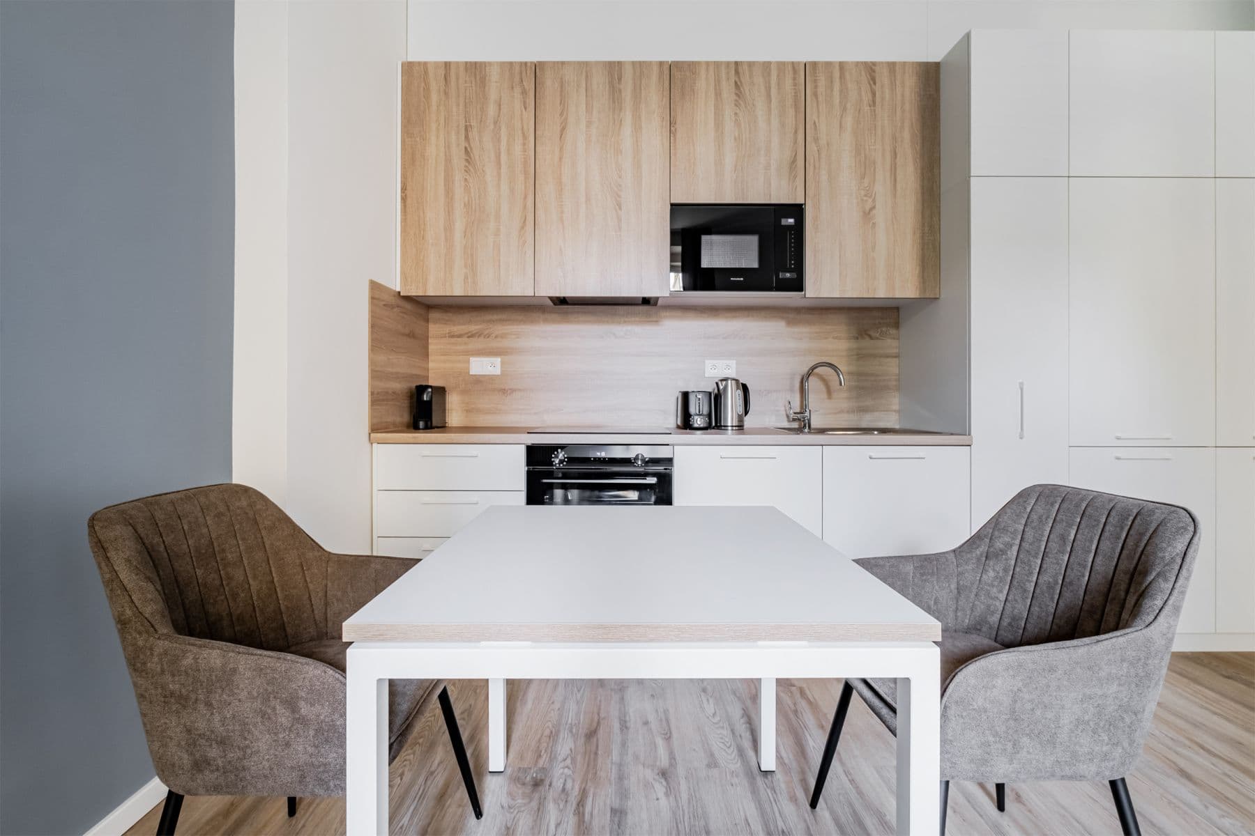 Prenájom bytu 36 m², Veletržní, Praha, Praha Prenájom bytu 36 m², Veletržní, Praha, Praha