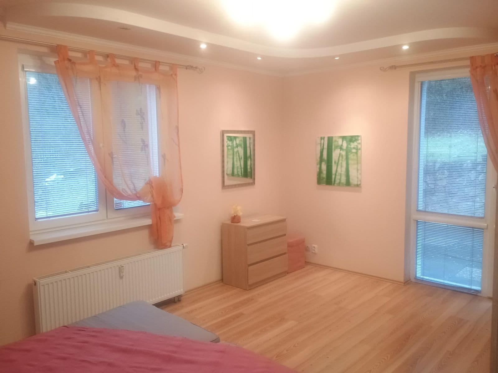 Prenájom domu 110 m², pozemek 400 m², u učiliště, Praha, Praha Prenájom domu 110 m², pozemek 400 m², u učiliště, Praha, Praha