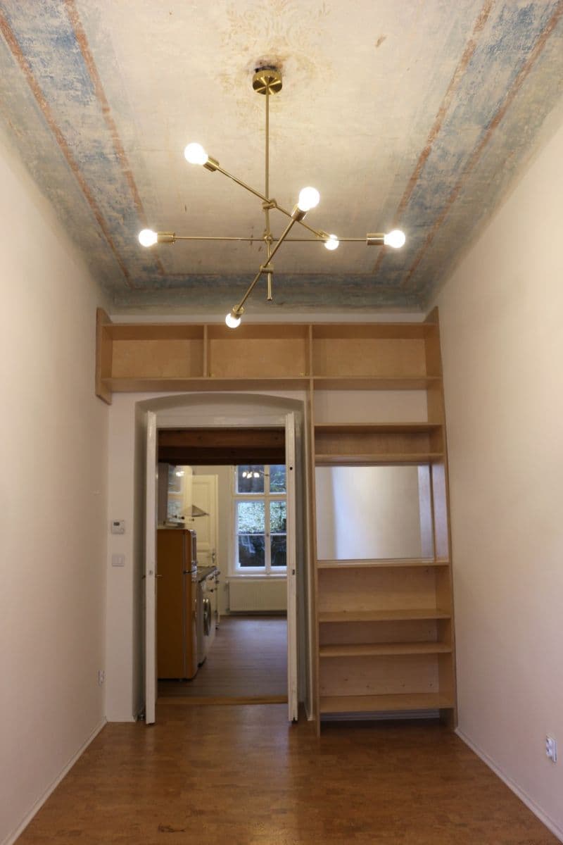 Prenájom bytu 2-izbový 41 m², Bořivojova, Praha, Praha Prenájom bytu 2-izbový 41 m², Bořivojova, Praha, Praha