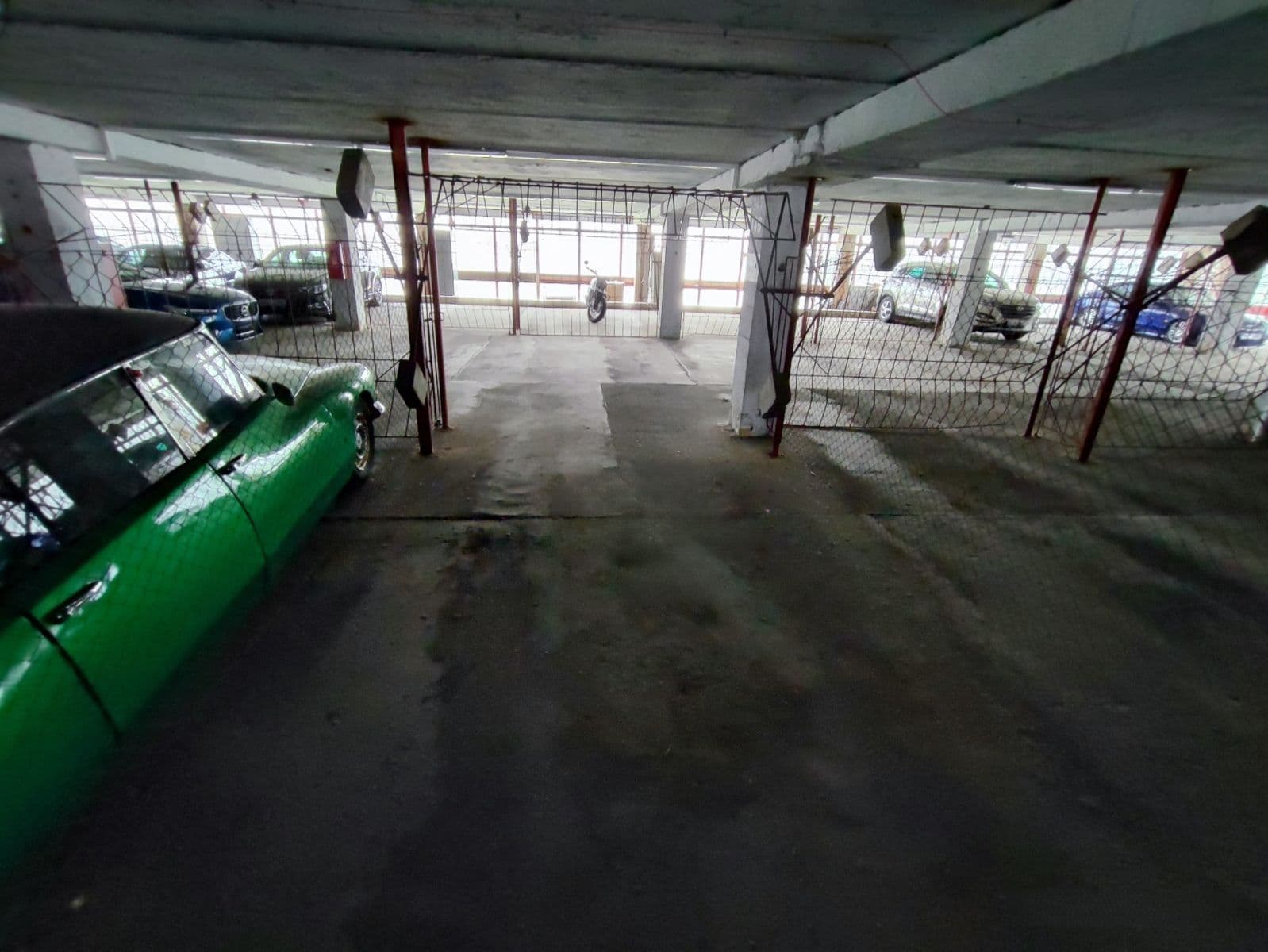 Predaj garáže 18 m², Lovosická, Praha, Praha Predaj garáže 18 m², Lovosická, Praha, Praha