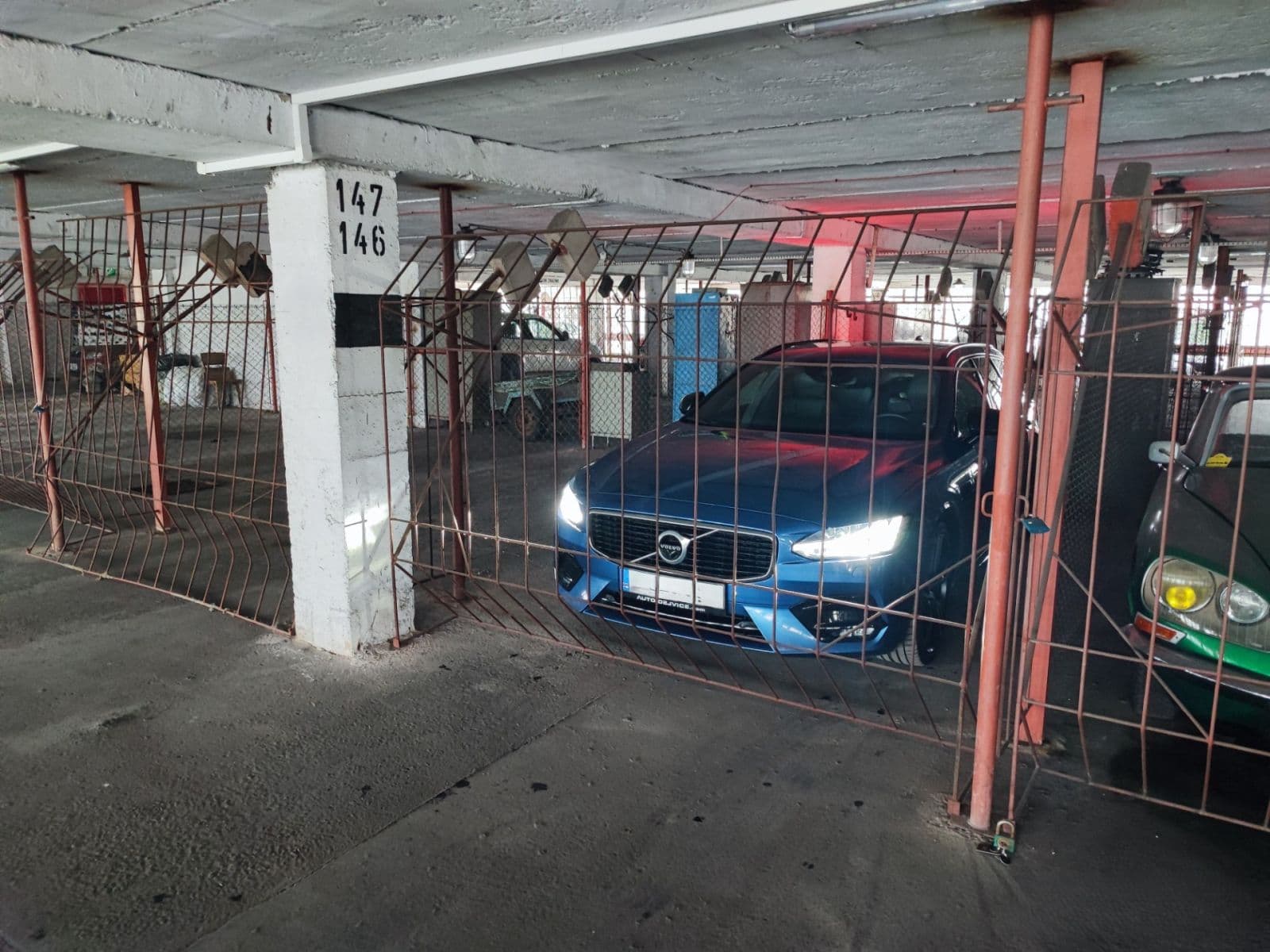 Predaj garáže 18 m², Lovosická, Praha, Praha Predaj garáže 18 m², Lovosická, Praha, Praha