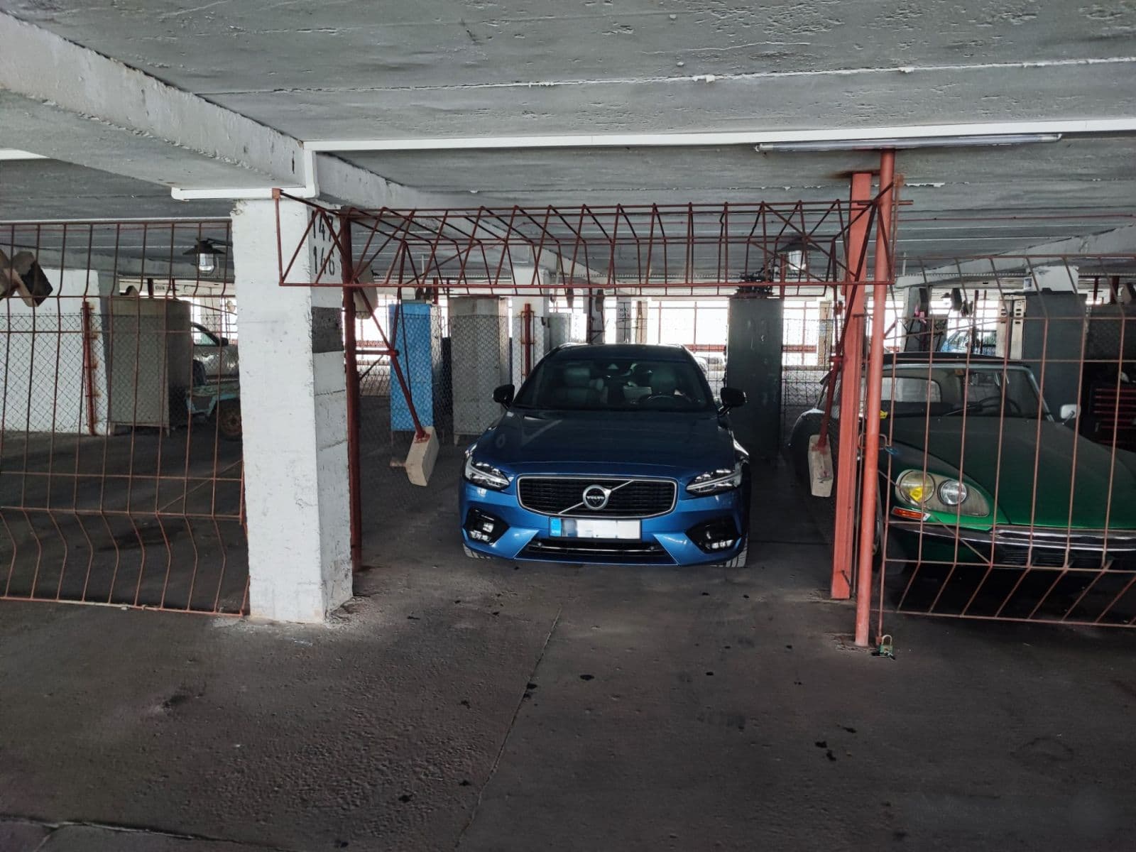 Predaj garáže 18 m², Lovosická, Praha, Praha Predaj garáže 18 m², Lovosická, Praha, Praha