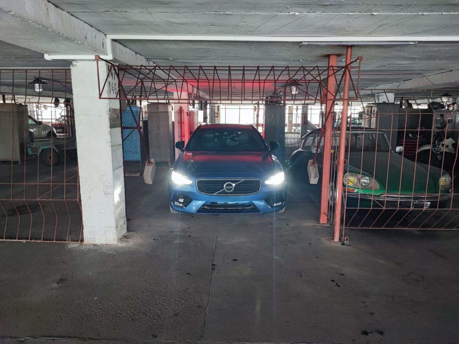 Predaj garáže 18 m², Lovosická, Praha, Praha Predaj garáže 18 m², Lovosická, Praha, Praha