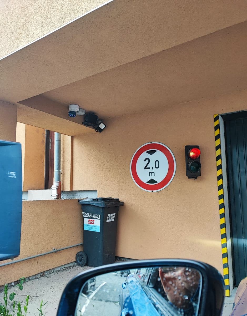 Predaj garáže 18 m², Lovosická, Praha, Praha Predaj garáže 18 m², Lovosická, Praha, Praha