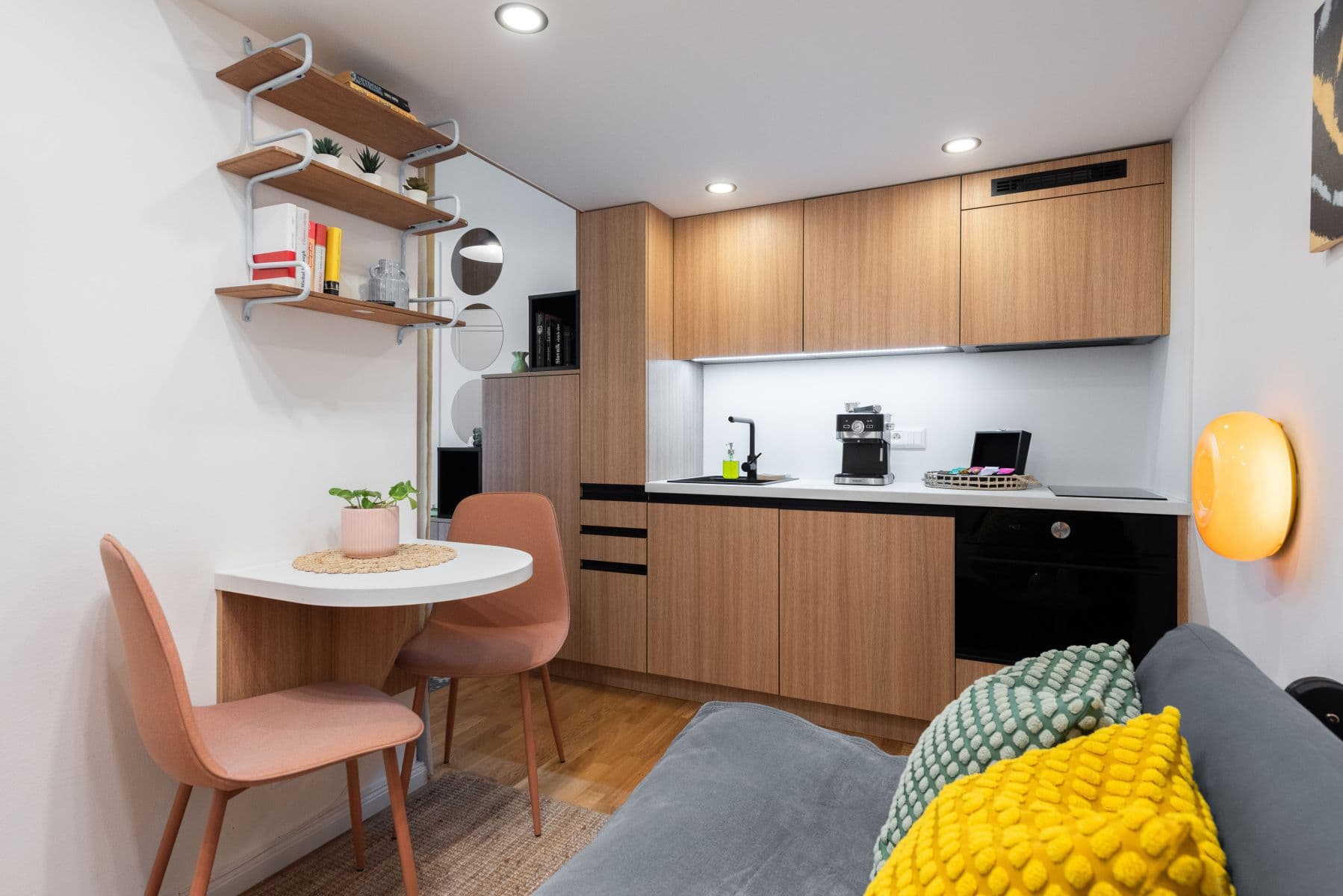 Prenájom bytu 17 m², Rubešova, Praha, Praha Prenájom bytu 17 m², Rubešova, Praha, Praha