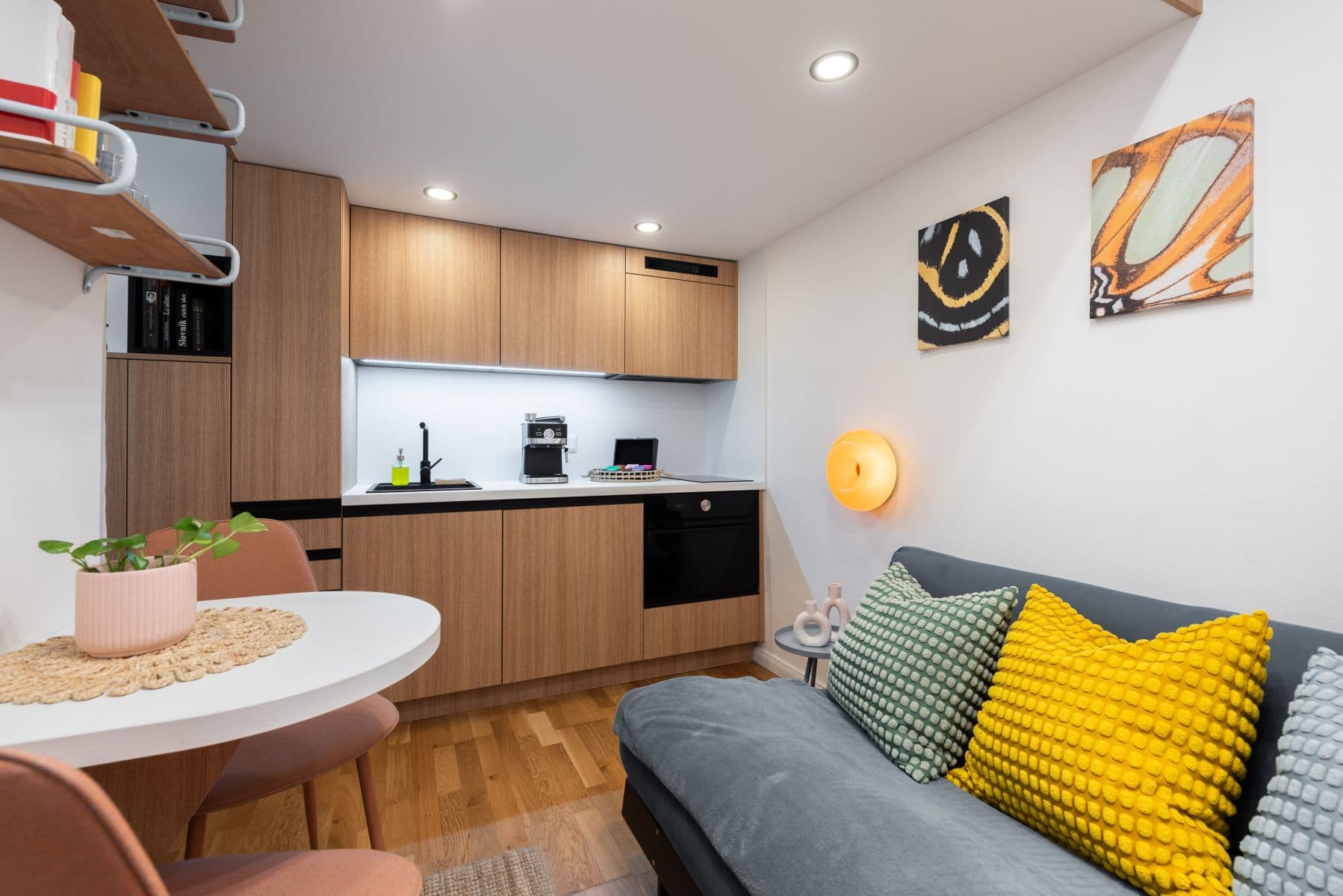 Prenájom bytu 17 m², Rubešova, Praha, Praha Prenájom bytu 17 m², Rubešova, Praha, Praha