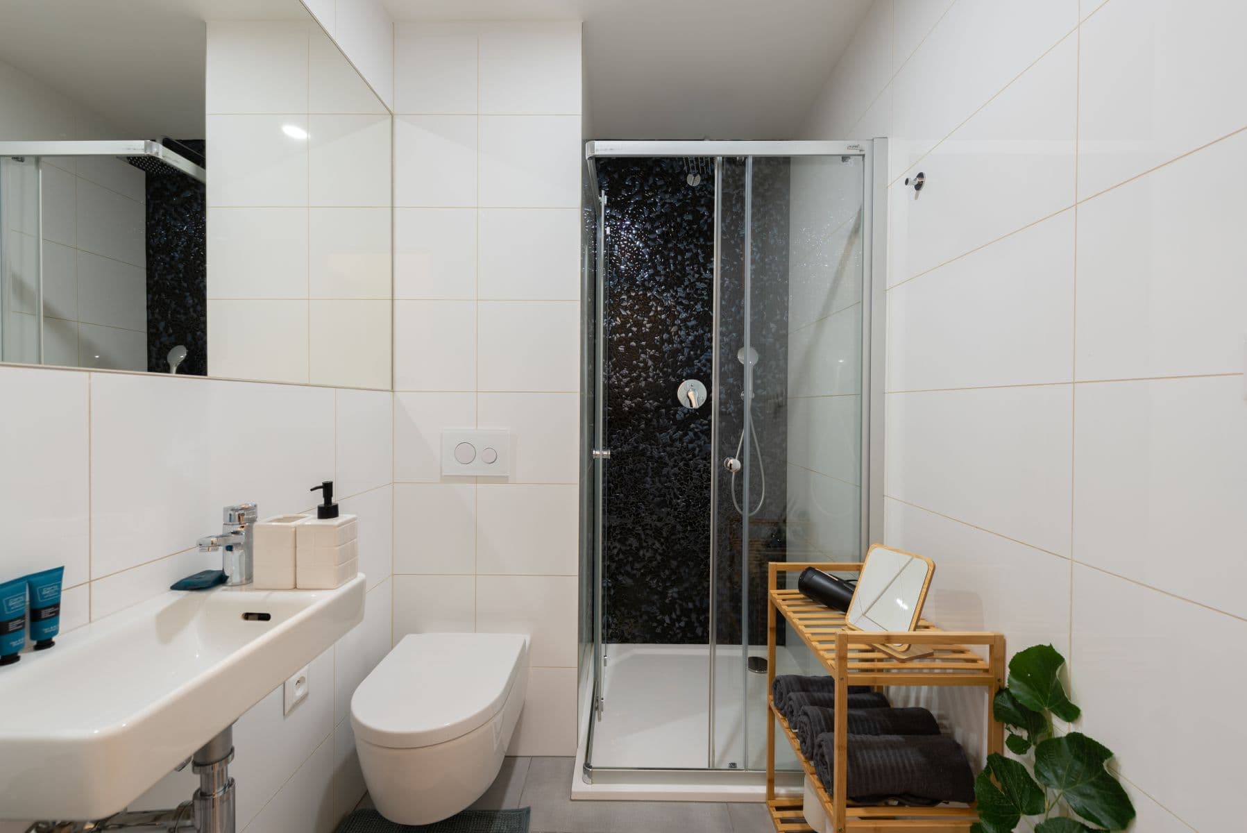 Prenájom bytu 52 m², Rubešova, Praha, Praha Prenájom bytu 52 m², Rubešova, Praha, Praha