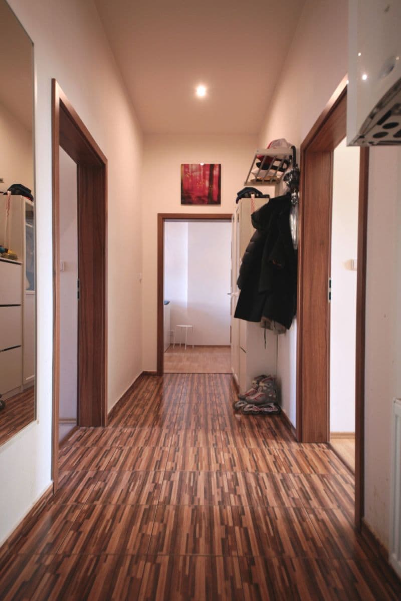 Prenájom bytu 86 m², Dobrovského, Praha, Praha Prenájom bytu 86 m², Dobrovského, Praha, Praha