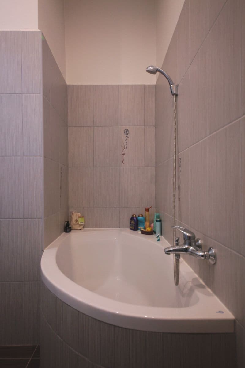 Prenájom bytu 86 m², Dobrovského, Praha, Praha Prenájom bytu 86 m², Dobrovského, Praha, Praha