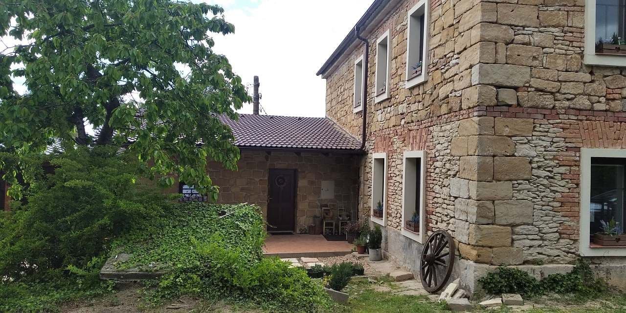 Prenájom rekreačného objektu, Bělá pod Bezdězem, Středočeský kraj Prenájom rekreačného objektu, Bělá pod Bezdězem, Středočeský kraj