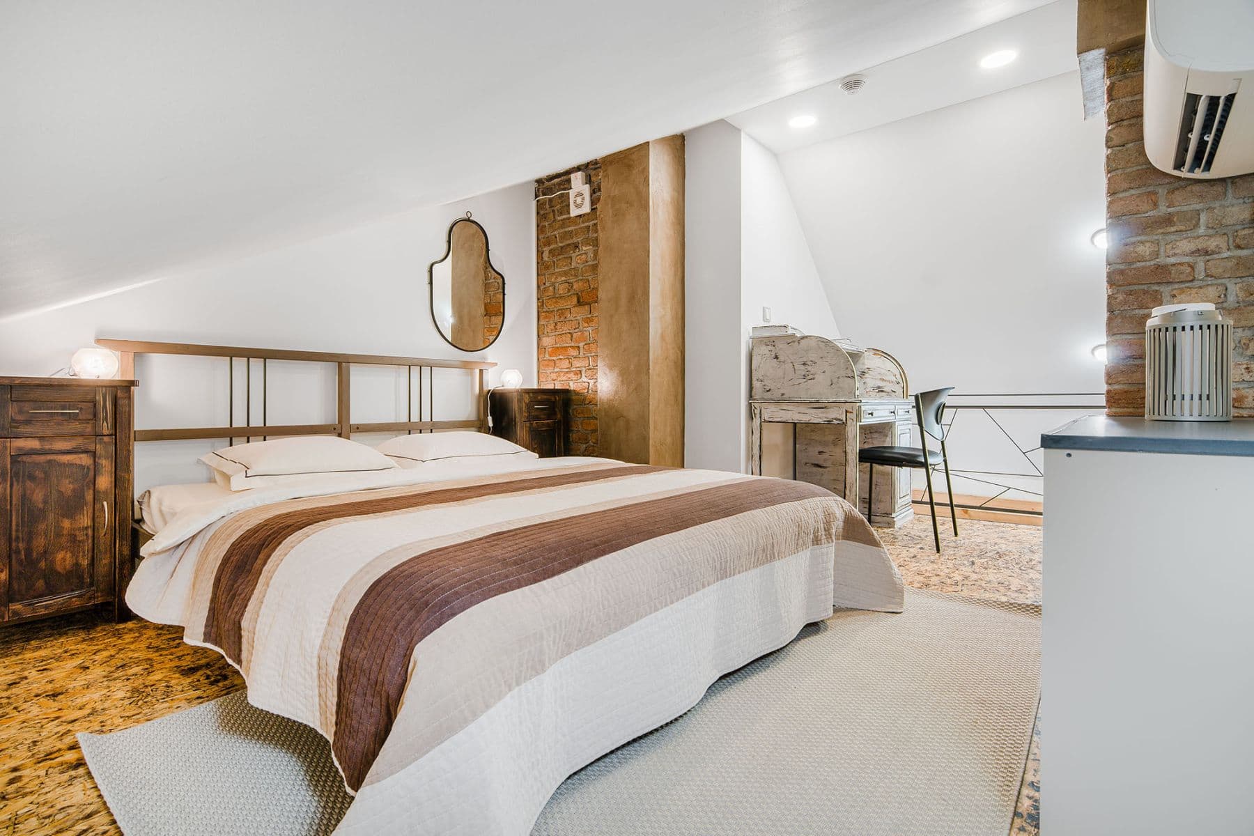 Prenájom bytu 45 m², Na Zámecké, Praha, Praha Prenájom bytu 45 m², Na Zámecké, Praha, Praha