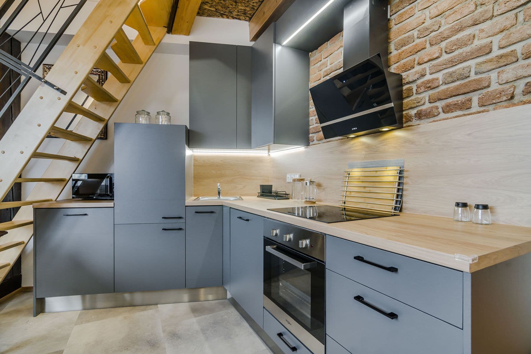 Prenájom bytu 45 m², Na Zámecké, Praha, Praha Prenájom bytu 45 m², Na Zámecké, Praha, Praha