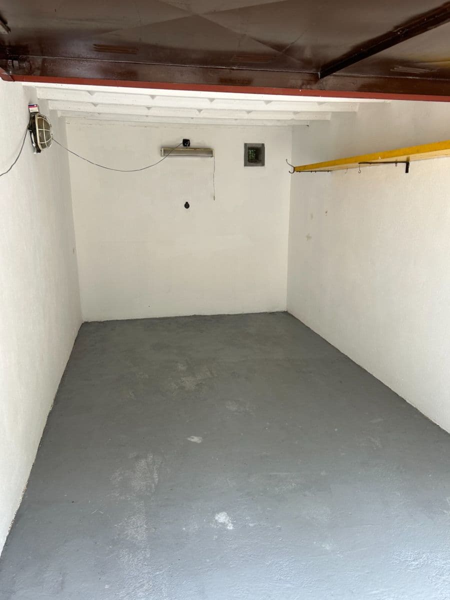 Prenájom garáže 15 m², Horní, Brno, Jihomoravský kraj Prenájom garáže 15 m², Horní, Brno, Jihomoravský kraj