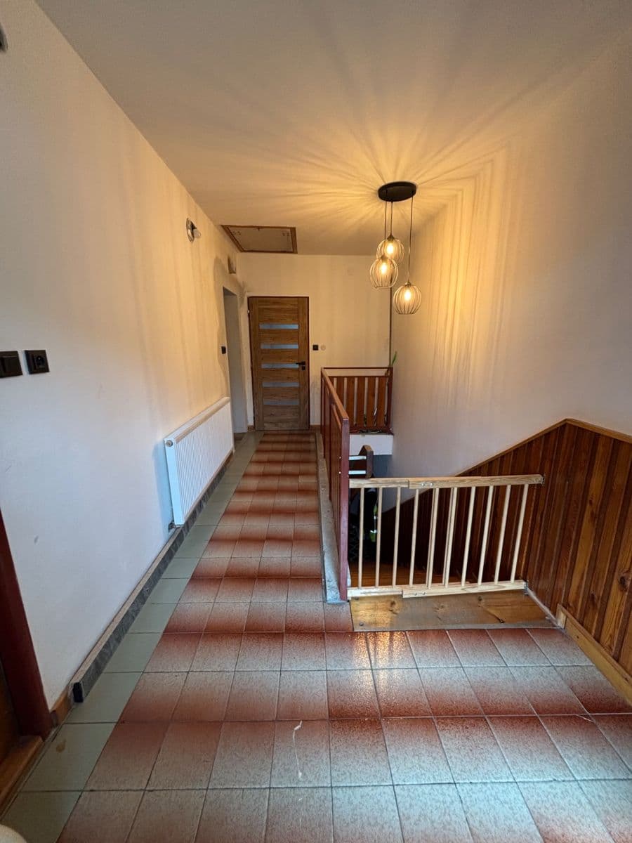 Predaj domu 170 m², pozemek 730 m², Obůrka, Velké Meziříčí, Kraj Vysočina Predaj domu 170 m², pozemek 730 m², Obůrka, Velké Meziříčí, Kraj Vysočina