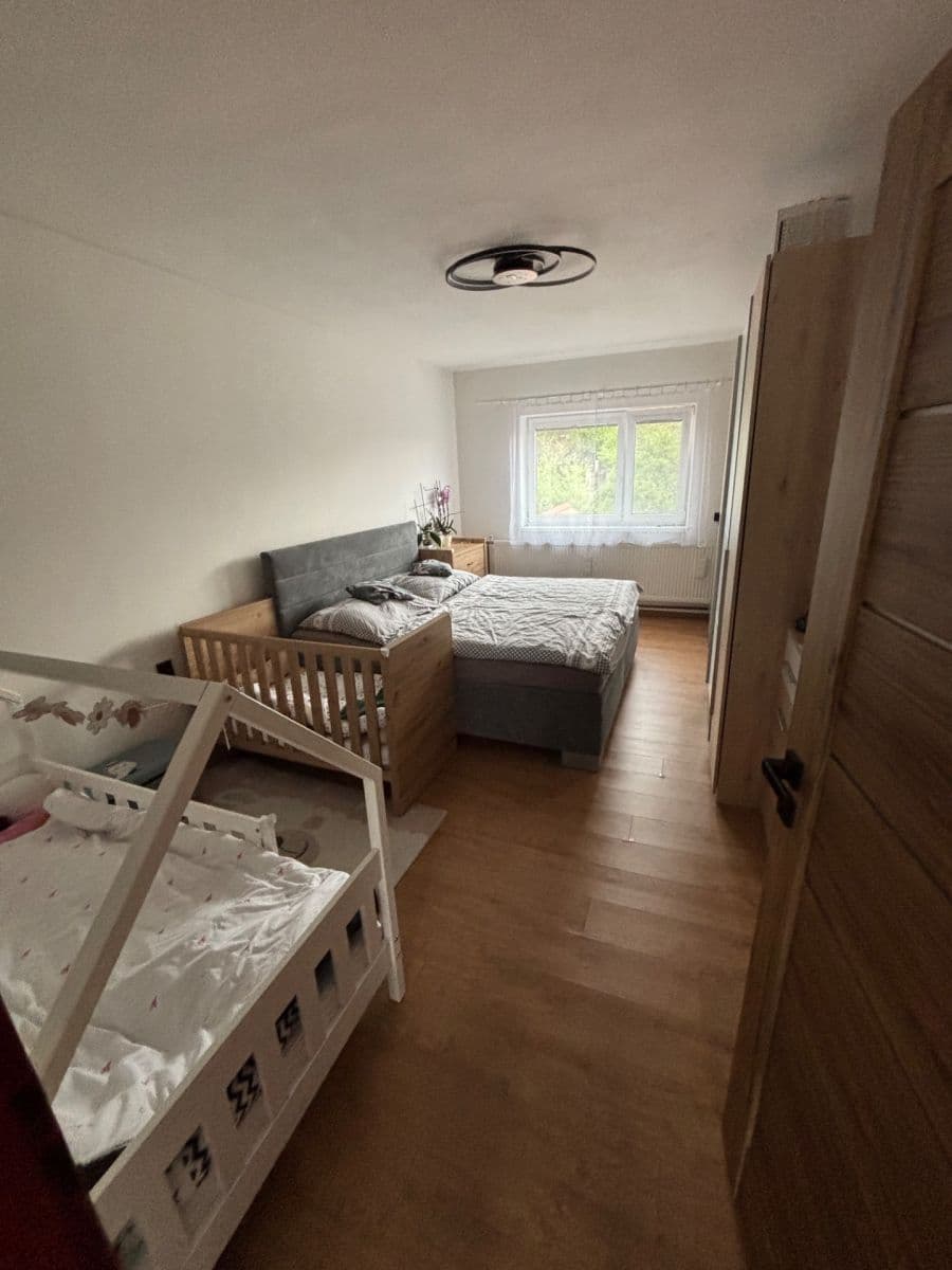 Predaj domu 170 m², pozemek 730 m², Obůrka, Velké Meziříčí, Kraj Vysočina Predaj domu 170 m², pozemek 730 m², Obůrka, Velké Meziříčí, Kraj Vysočina