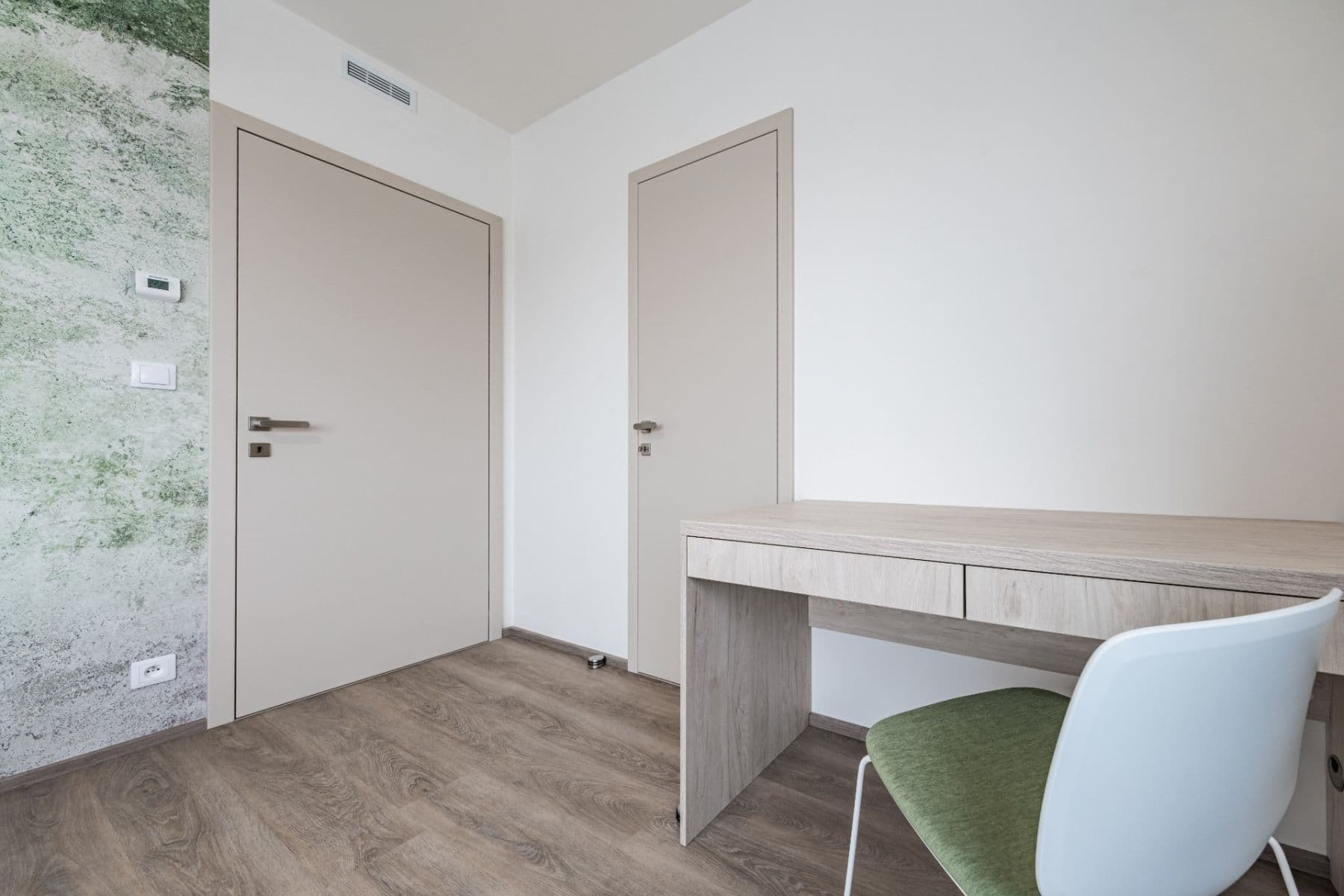 Prenájom bytu 3-izbový 72 m², Výstavní, Praha, Praha Prenájom bytu 3-izbový 72 m², Výstavní, Praha, Praha